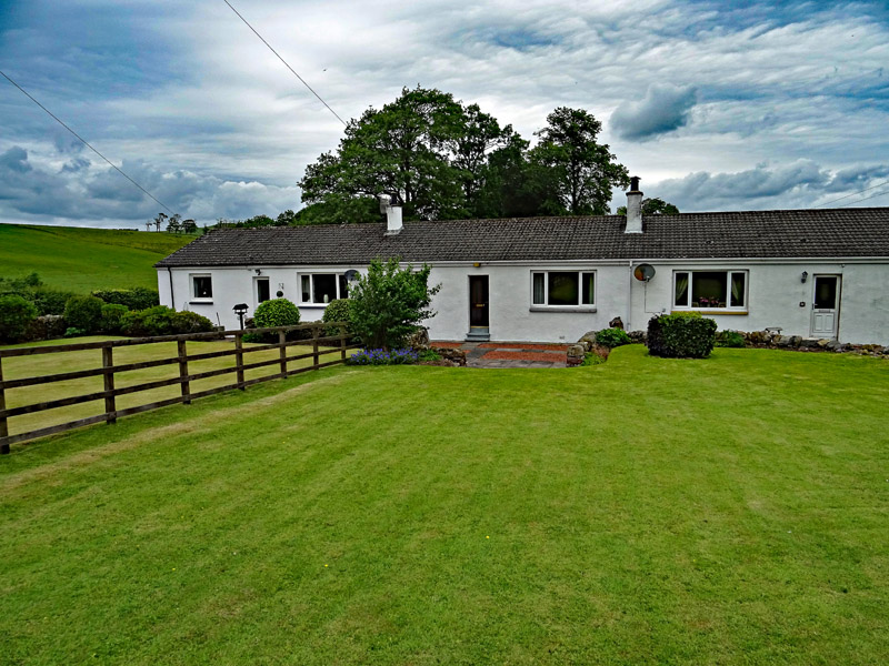 For Sale No’ 2 HUNTERHOUSE COTTAGE Lochmaben, Lockerbie, Dumfries