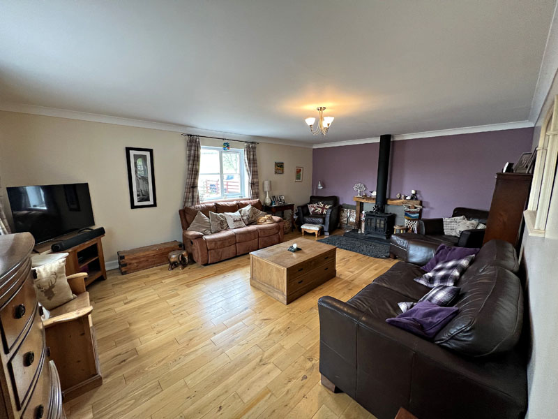 For Sale BURNSIDE COTTAGE Guildhall Bridge, Kirkconnel, DG4 6NP