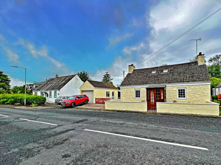 For Sale PINEHURST Corsock, Castle Douglas, DG7 3DN