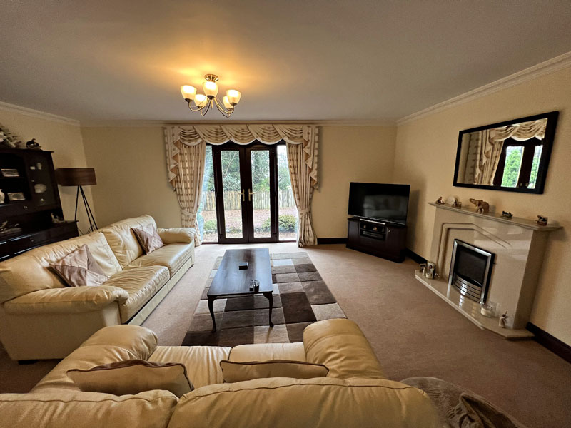 For Sale ARDEN HOUSE Kirkcudbright, Dumfries & Galloway, DG6 4UU