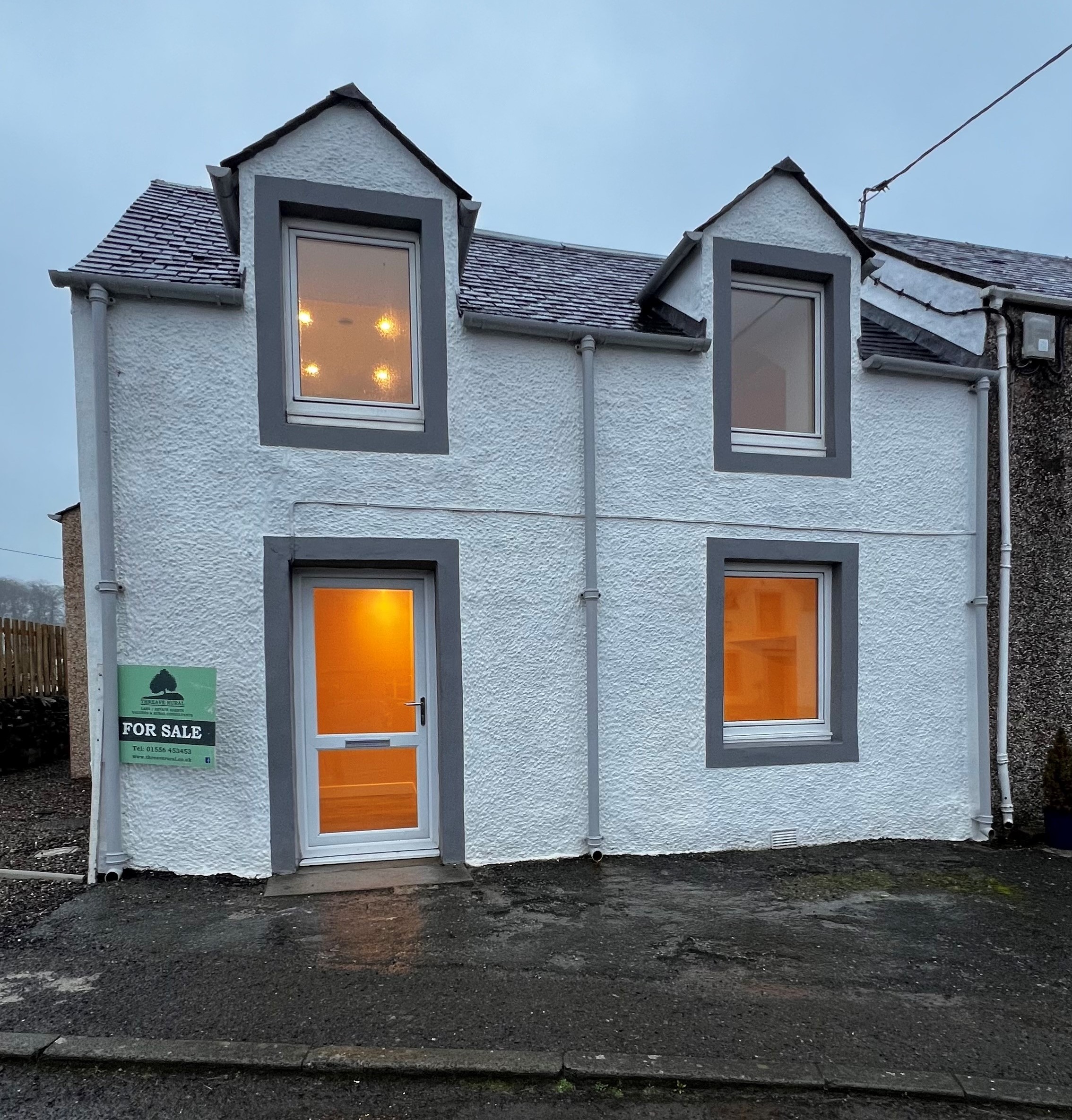 For Sale No' 4 ALVINGHAM AVENUE Castle Douglas, DG7 1JF